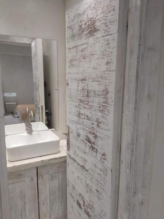 Deluxe Studio كافالا المظهر الخارجي الصورة